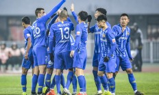 九游娱乐网站-包含恒大盼三分！客场对阵力帆，冲击中超冠军榜首！的词条