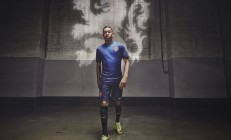 九游体育APP下载-德甲争冠战焦点战，塞内加尔元素如何强压黄色潜水艇比利亚雷亚尔？