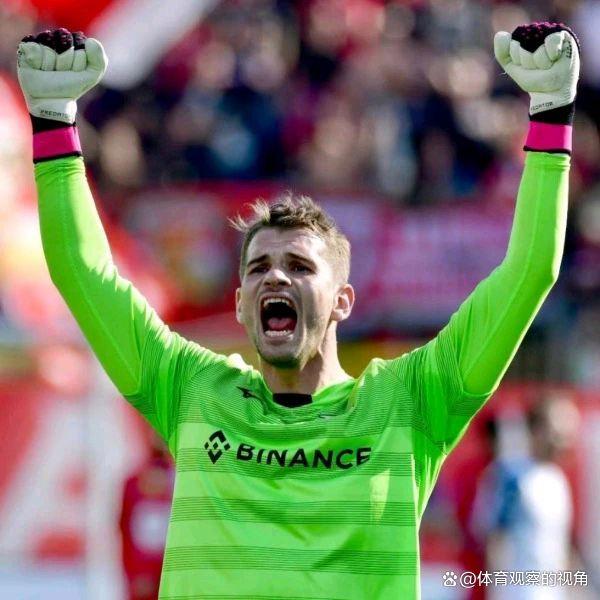 拉齐奥中场压哨绝杀,帮助球队逆转战胜对手的简单介绍 拉齐奥中场压哨绝杀,帮助球队逆转战胜对手的简单介绍