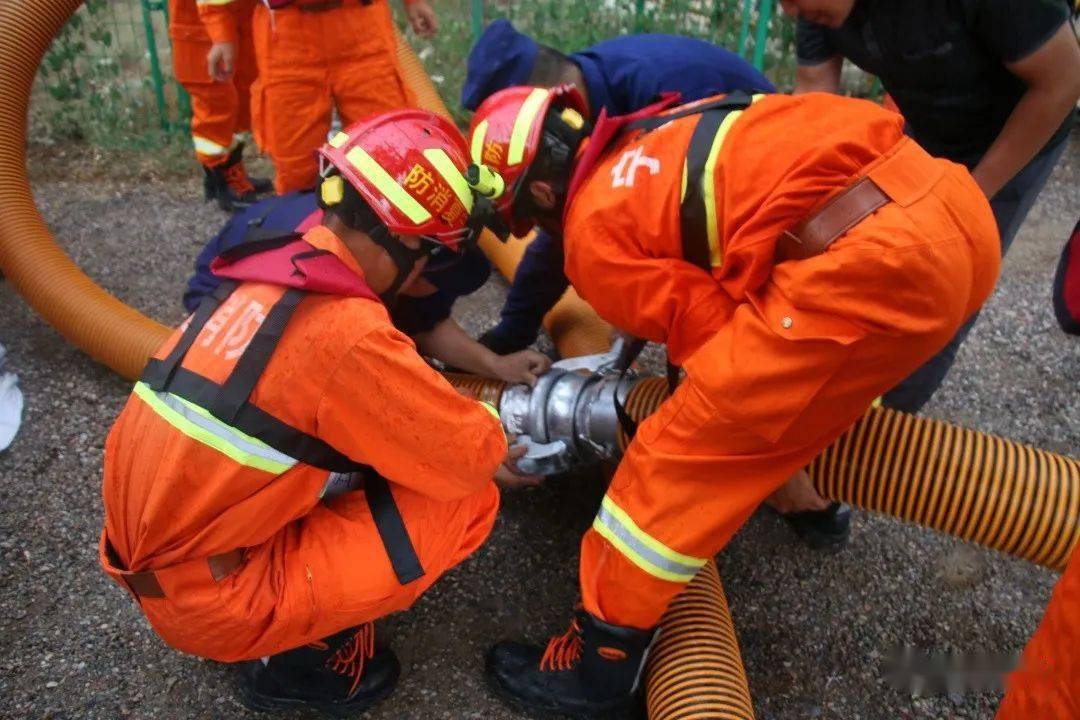 包含科隆球队迎战强敌,备战训练全力以赴迎接挑战的词条 包含科隆球队迎战强敌,备战训练全力以赴迎接挑战的词条