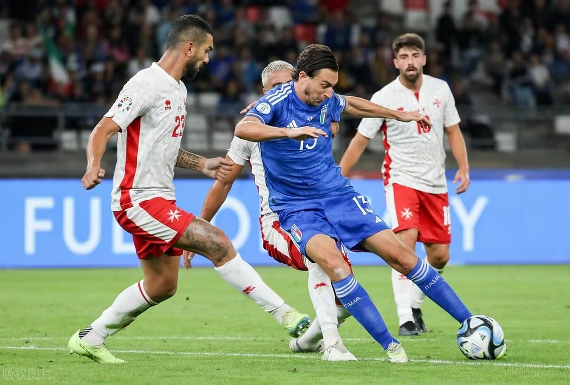 包含实力对比！欧洲预选赛豪强争霸，逐鹿赛场的词条