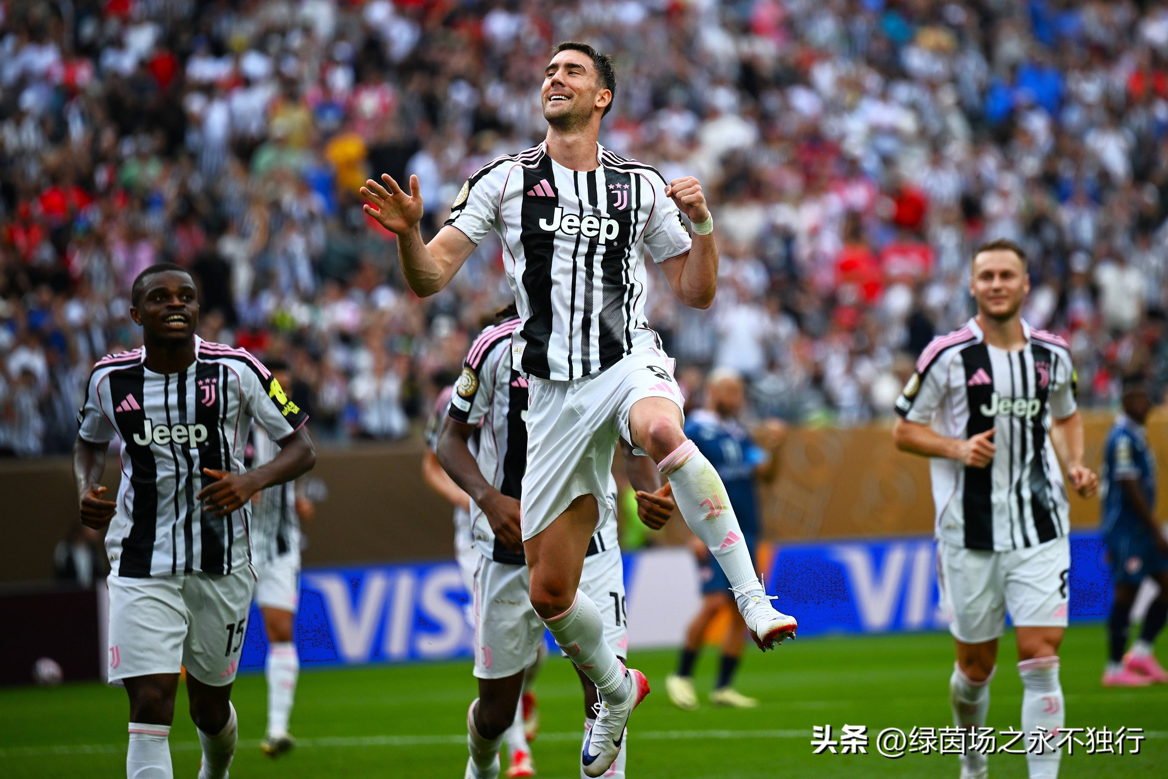 关于尤文图斯惊险获胜，晋级下一轮的信息