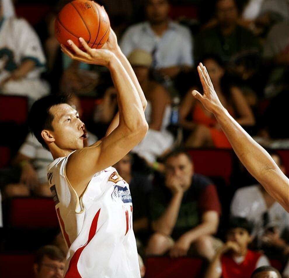 包含骑士轻取浙江队,易建联高光表现的词条 包含骑士轻取浙江队,易建联高光表现的词条