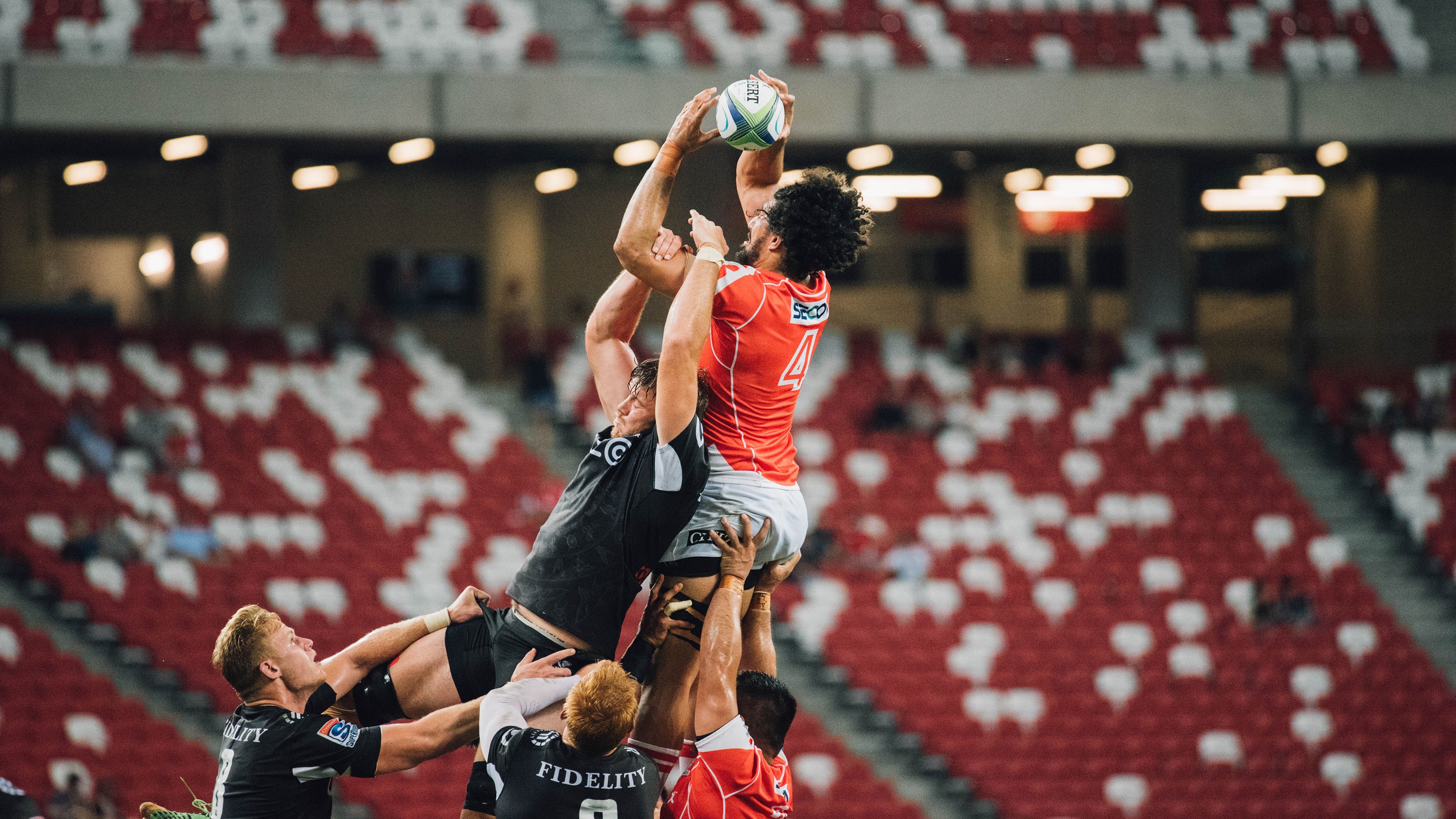 巴黎对阵美国，当巴斯托尼点燃的不是比分，而是文化的赛场