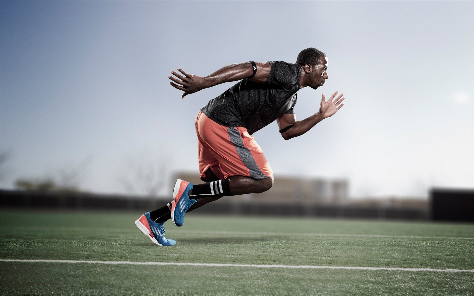 东方巨龙鏖战金州勇士,克莱·汤普森带队险胜背后的篮球文化碰撞